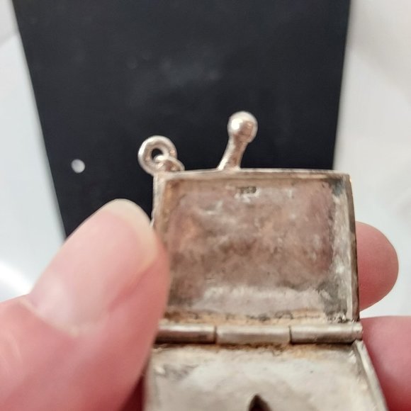 Sterling Silver Amethyst marcasite purse locket Necklace - Picture 6 of 7